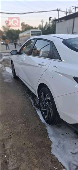 هیوندای ئەلەنترا